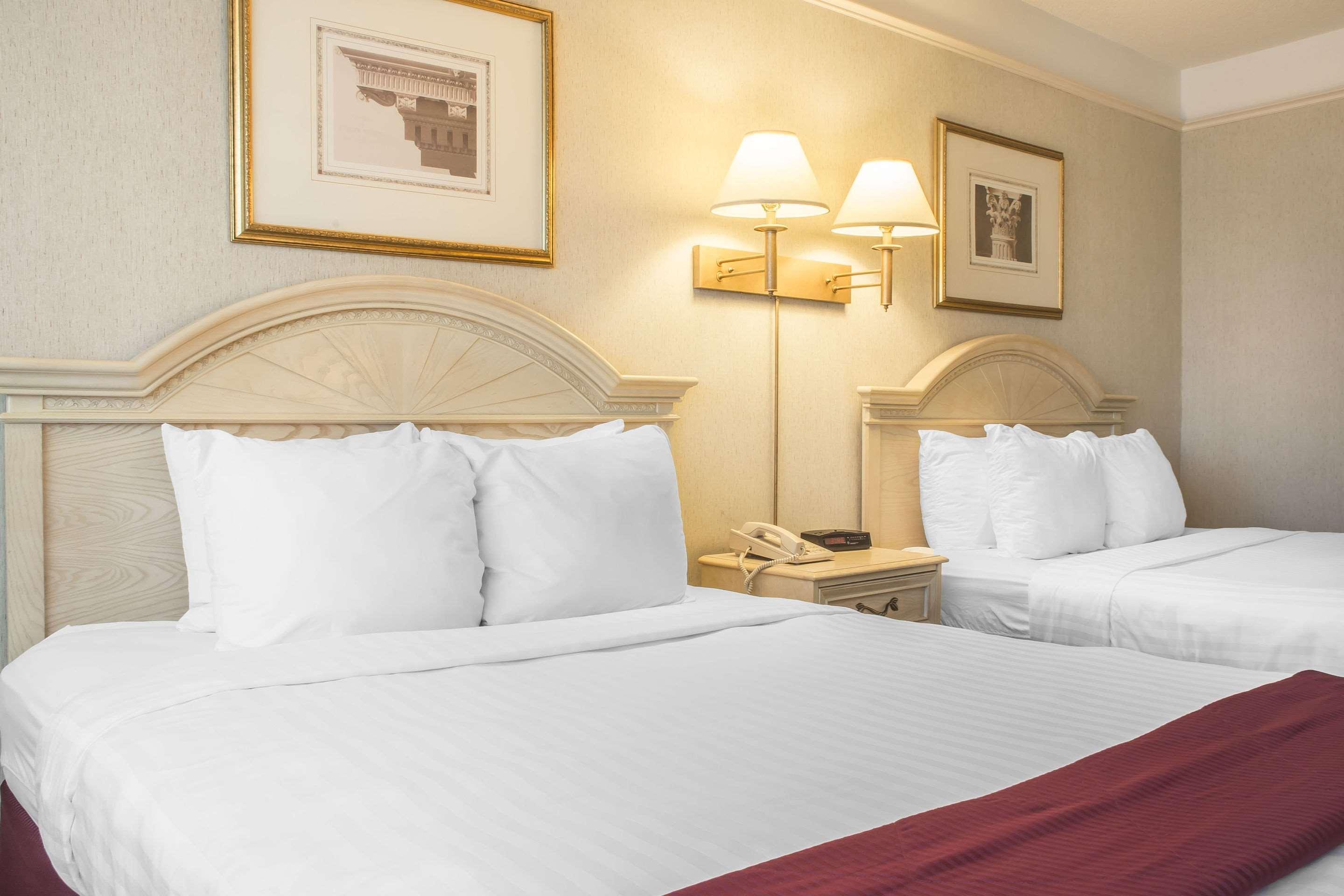Clarion Hotel & Conference Centre Fort Erie Dış mekan fotoğraf
